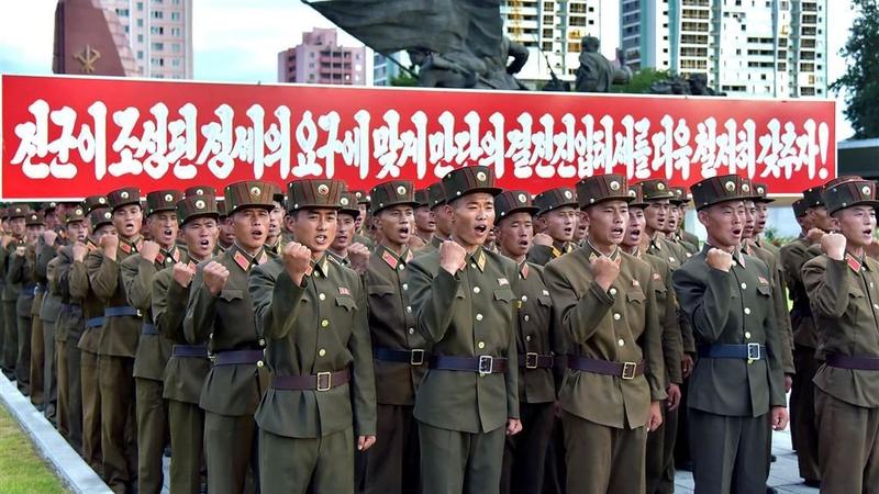 leger-korea-epa.jpg