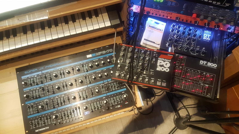 Roland 80s synth controllers, MPG-70.jpg