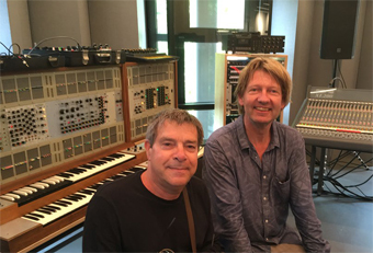 Roland Kuit & Armeno Albers.jpg - Click image for larger version  Name:	Roland Kuit & Armeno Albers.jpg Views:	1 Size:	82,2 KB ID:	3692246