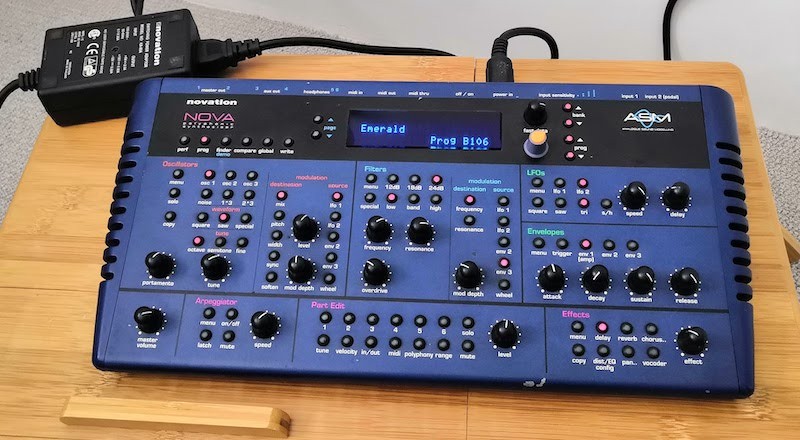 IMG_20190907_102202_small.jpg - novation nova desktop