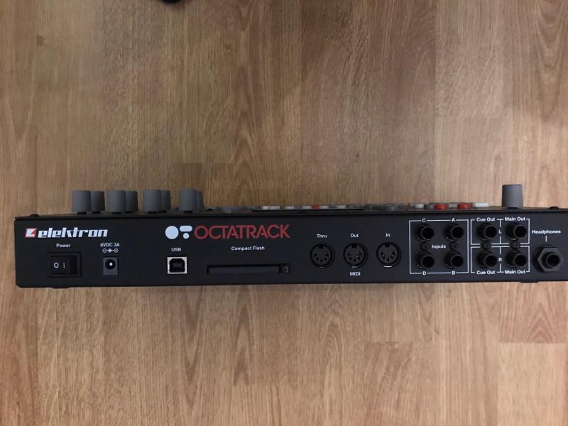 octatrack-2.jpg
