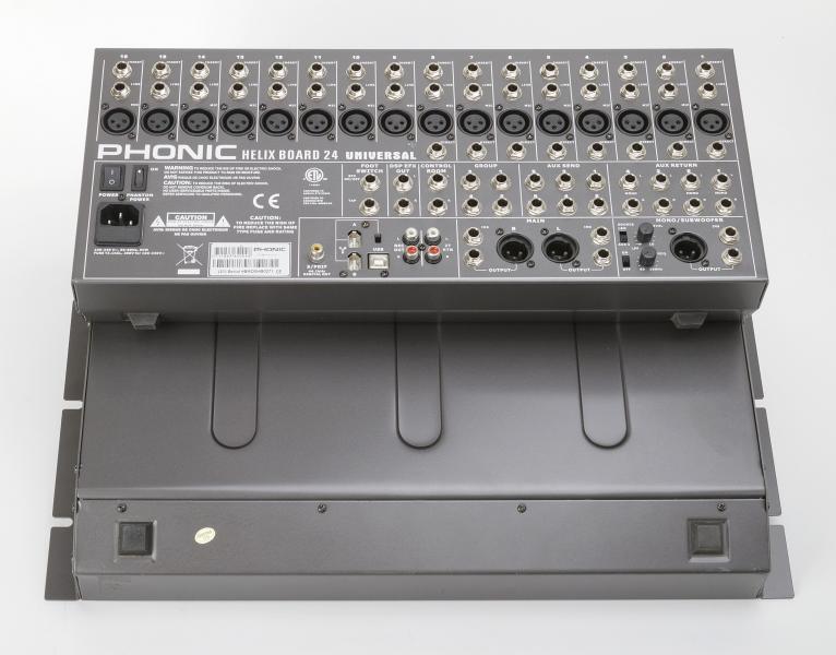 Phonic Helixboard 24 Universal-6821_LR.jpg