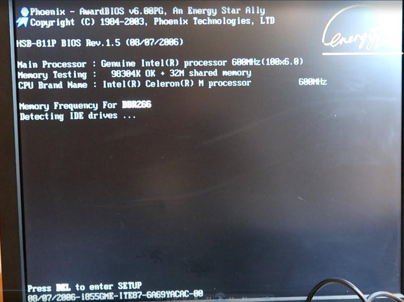 960L Bootscreen-1.jpg