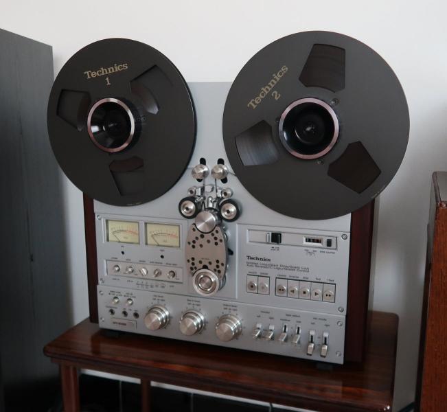 Technics RS-1700.jpg