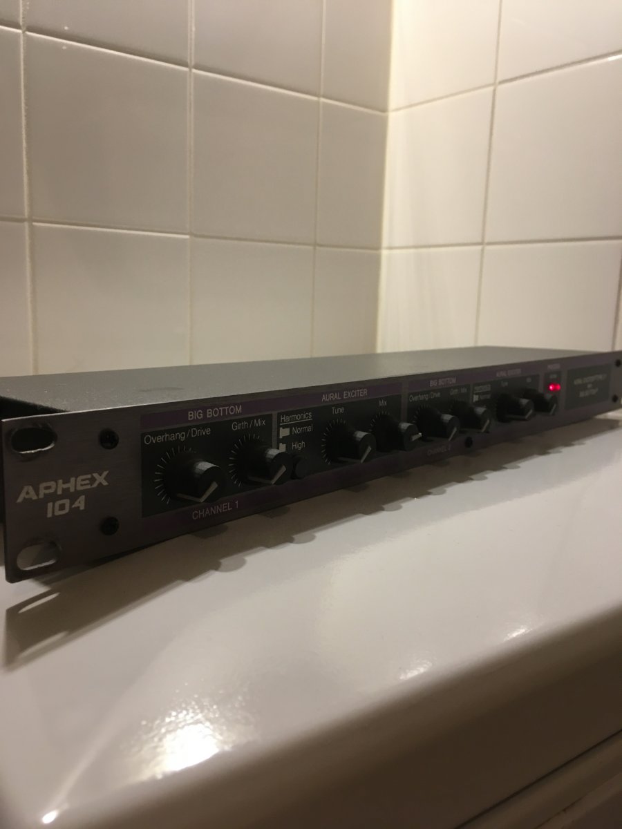 Aphex 104 1.JPG