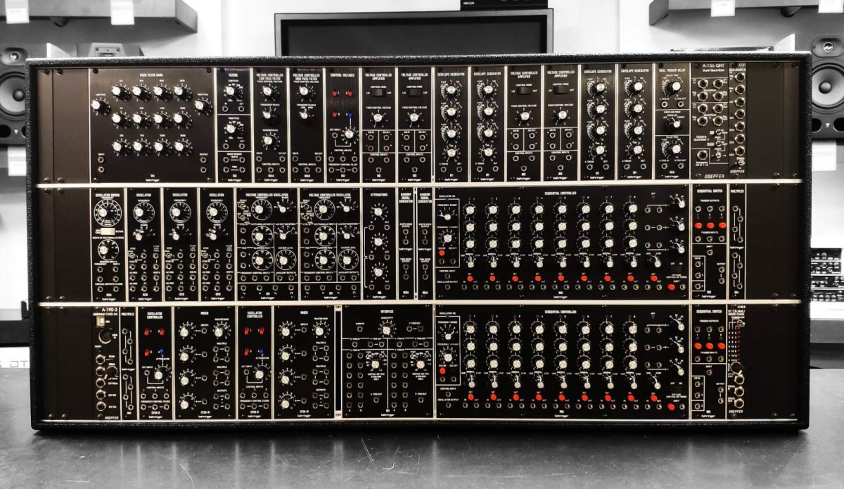 Behringer System 55.jpeg