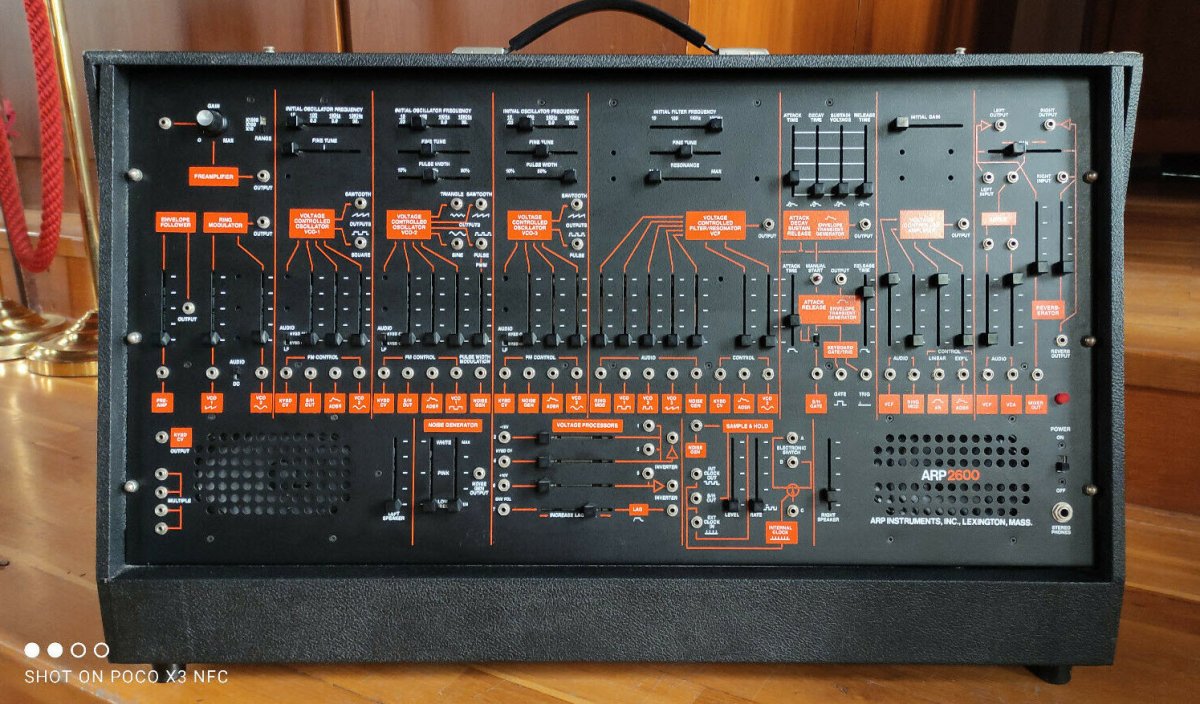 ARP2600.jpg