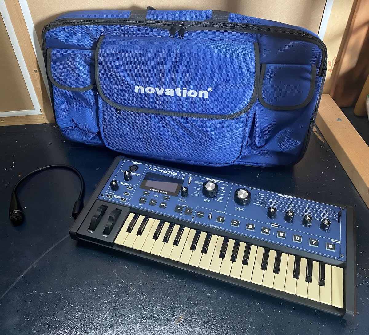 Novation MiniNova synthesizer_01.jpg