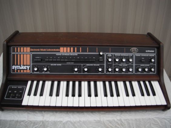EML Syn-Key 1500.jpg