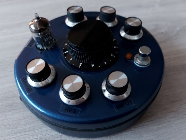 valvecaster b.jpg