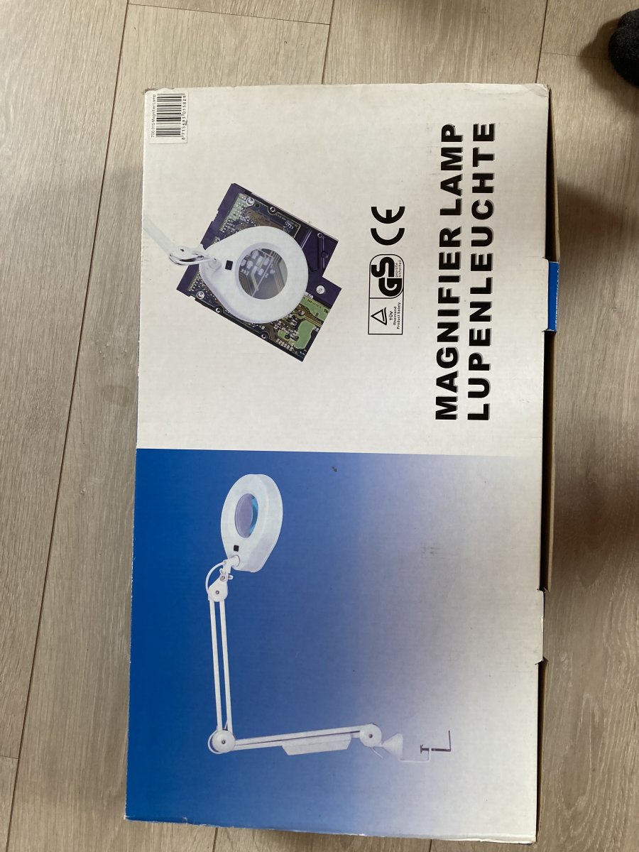 Magnifier lamp.JPG