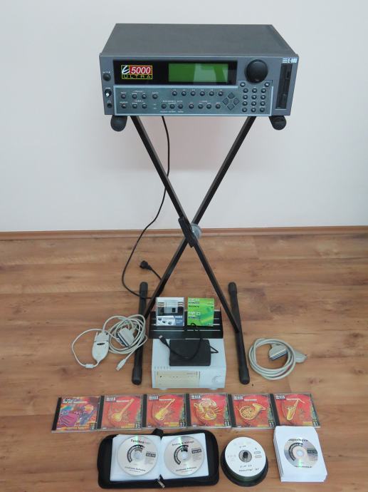 e-5000-ultra-rack-sampler-slika-110720681.jpg