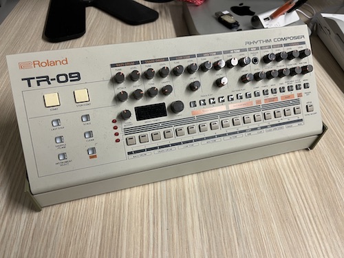 Tr-09.jpg