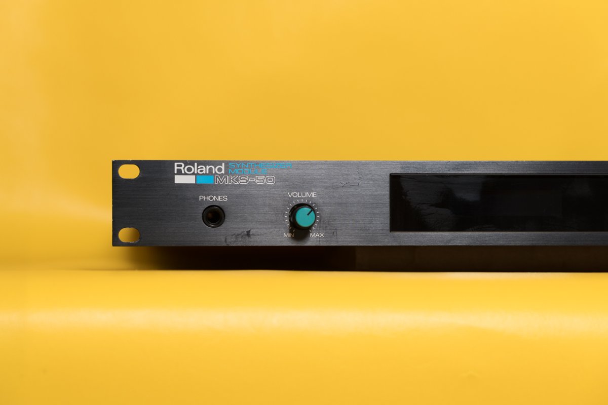 Roland MKS-50 (2).jpg