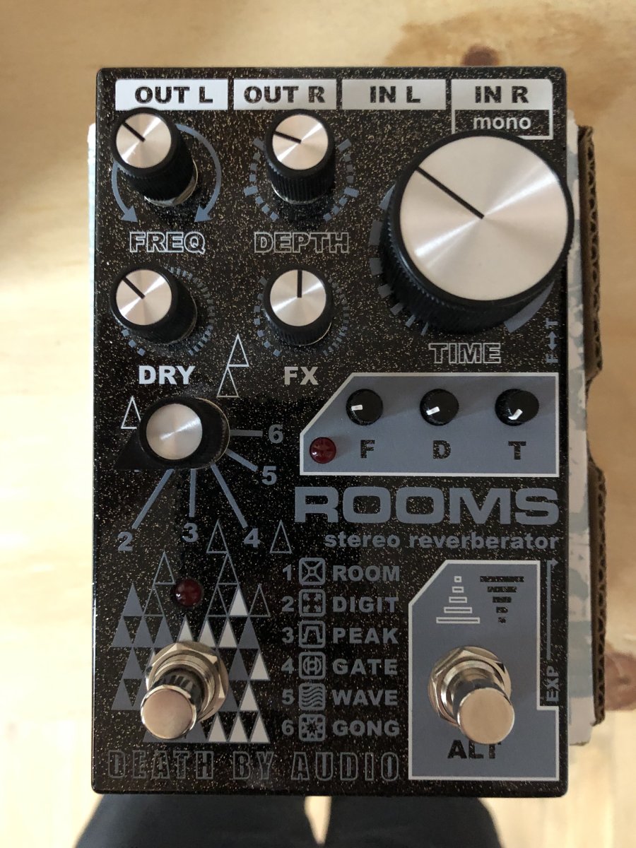 Rooms-2.jpg