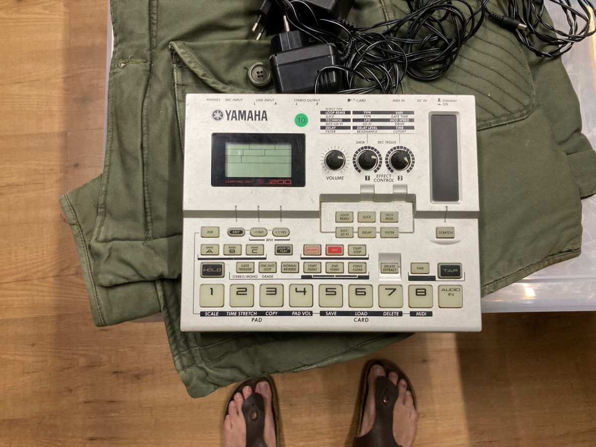 yamaha 2u200.jpg