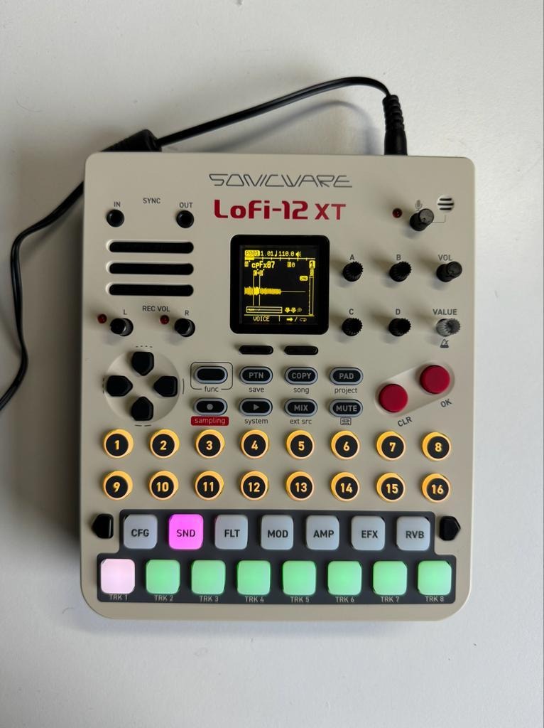 lofi12xt.jpeg