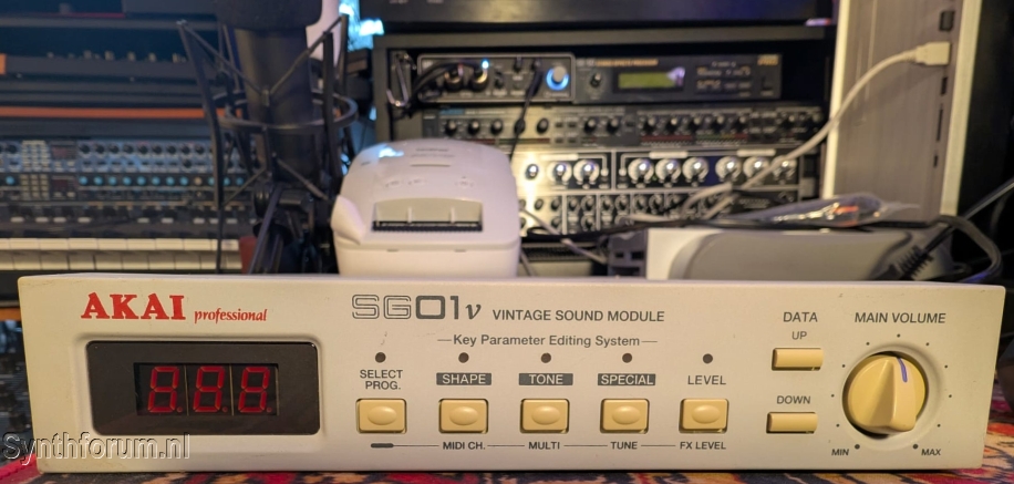 akai sg01v.jpg