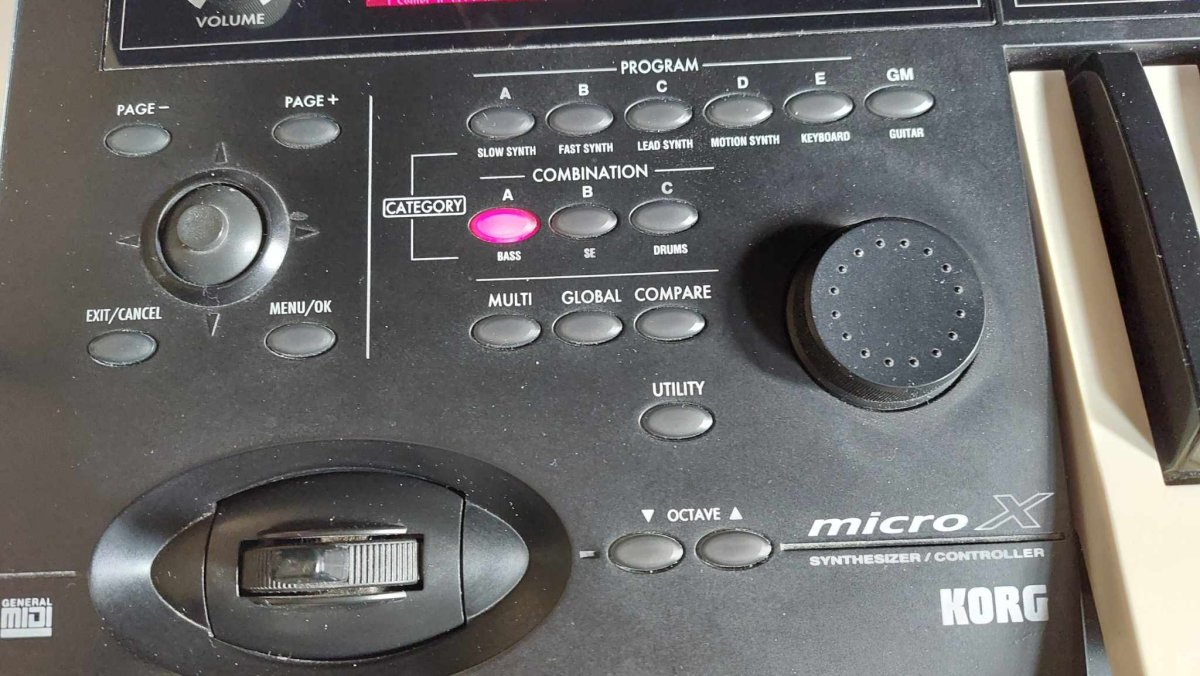 Korg Micro X pic3E.jpg