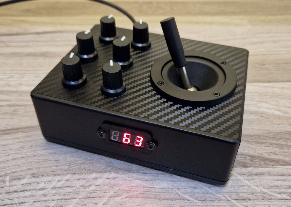 Midi Joystick.jpg