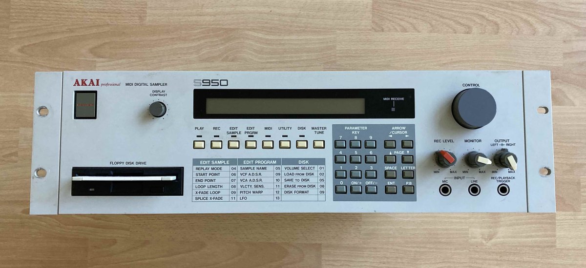 S950 b.jpg