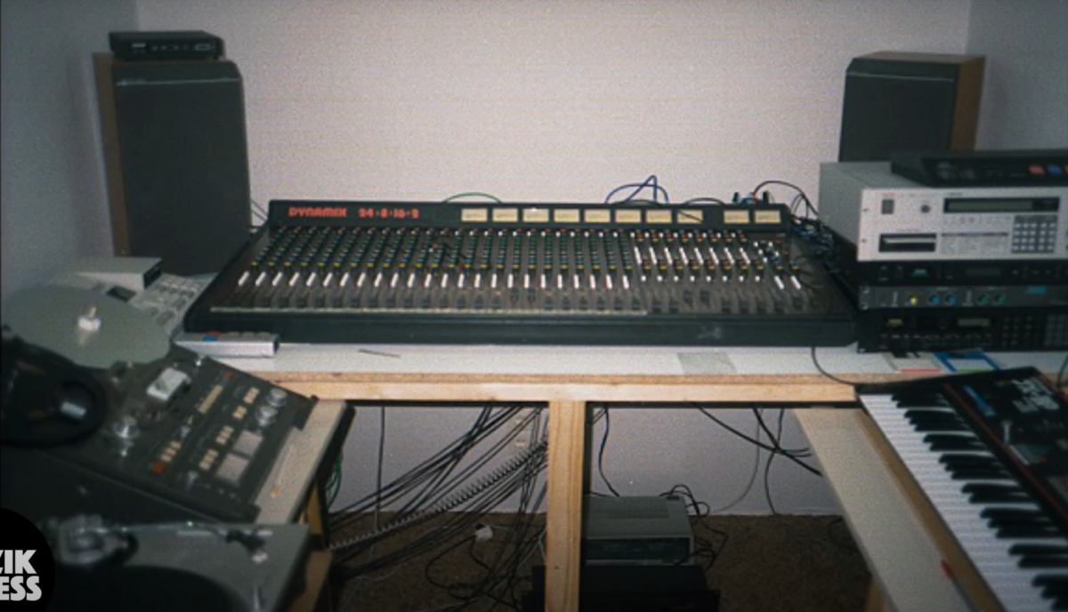 PS studio.png