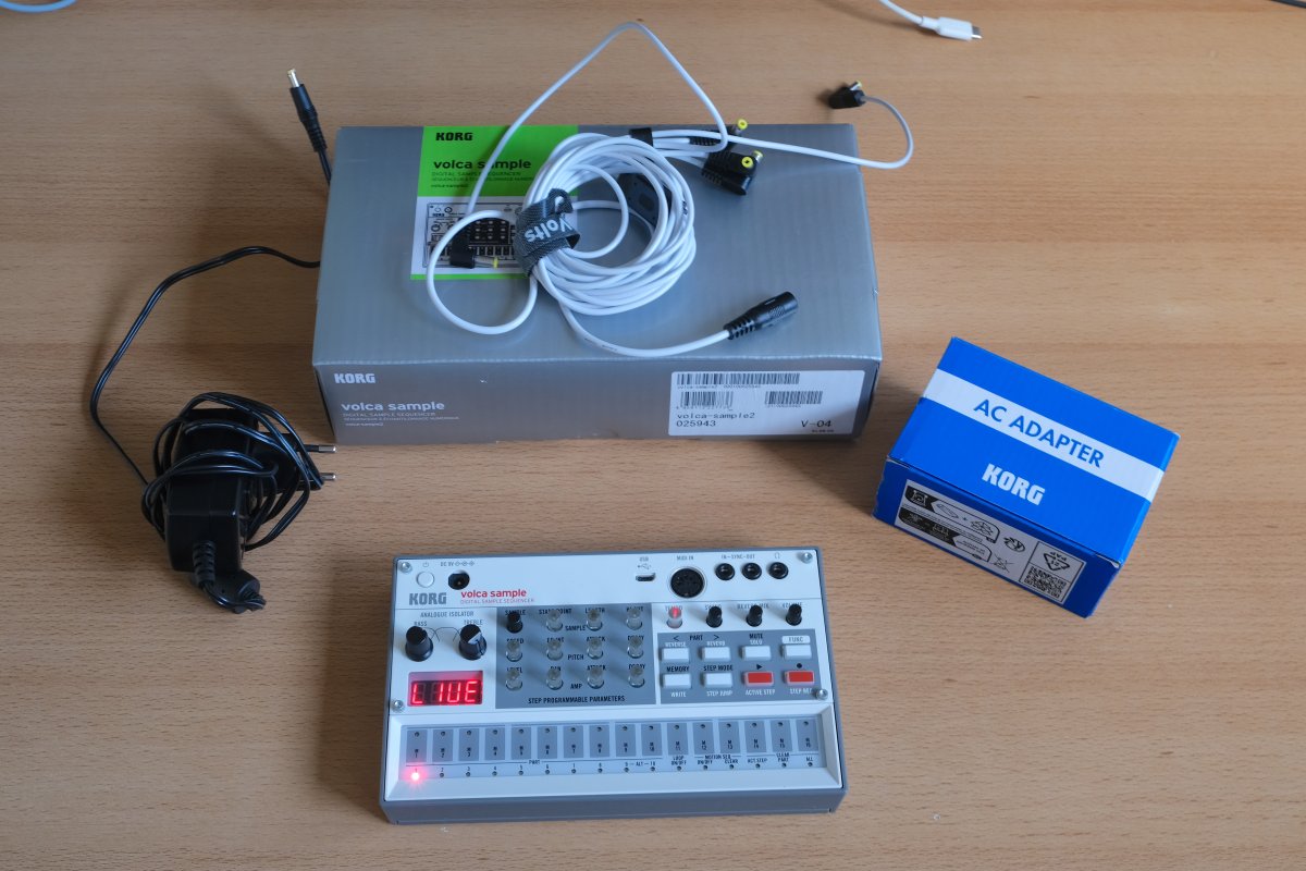 Volca Sample.JPG