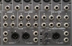Phonic Helixboard 24 Universal-6836_LR.jpg